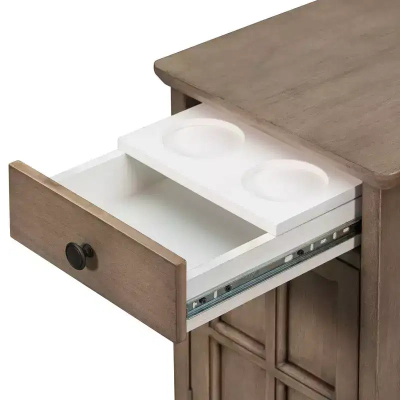 Mesa Auxiliar Vintage con Puertos USB, Cajón Multifuncional con Portavasos para Sala de Estar