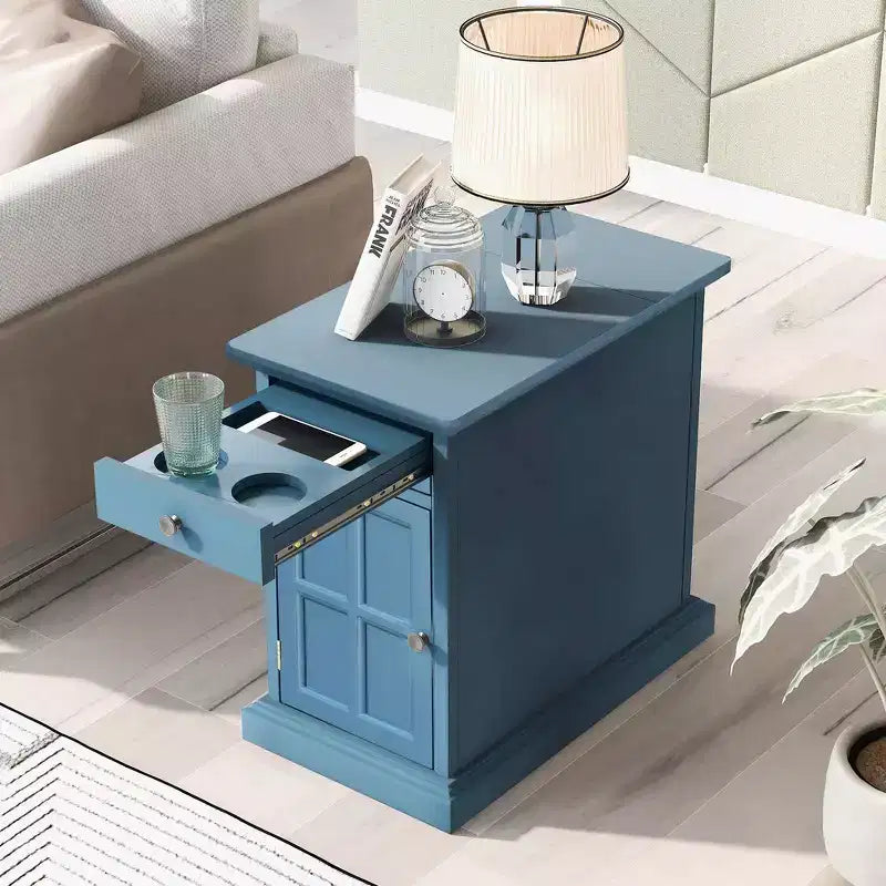 Mesa Auxiliar Vintage con Puertos USB, Cajón Multifuncional con Portavasos para Sala de Estar